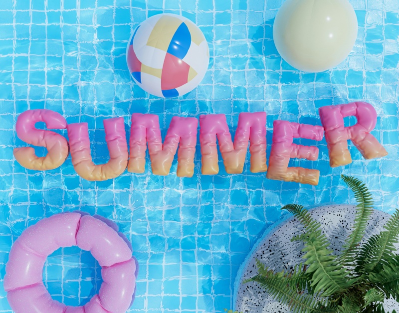 Suns Out, Savings On: Balancing Summer Fun with Smarter Wealth Management