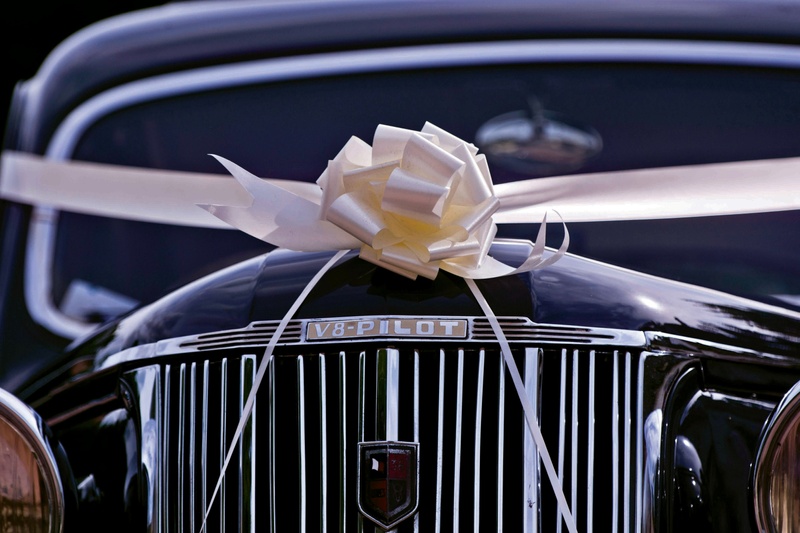 Essential Maintenance Tips for Limousines and Charter Buses in Arizona