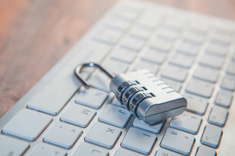 The Top 10 Financial Scams Targeting Investors, Retirees, and Families