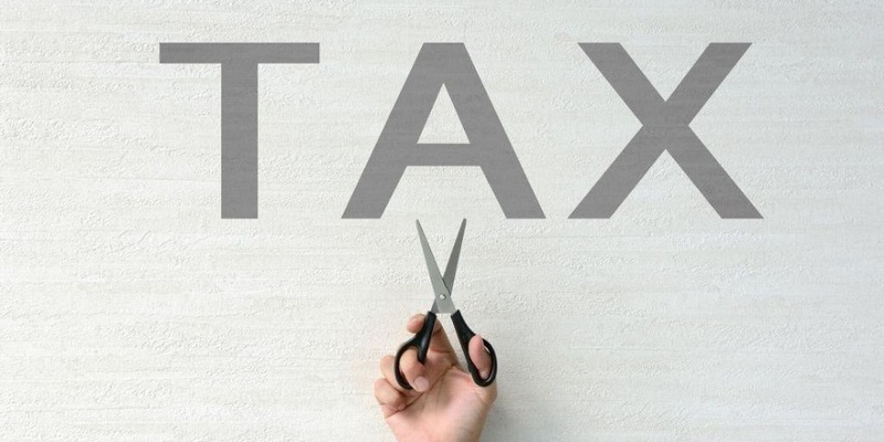 Pay Less, Keep More: 5 Tax-Saving Strategies for Retirees