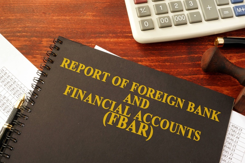 Navigating FBAR Filing Requirements: A Comprehensive Guide to Avoiding Potential Penalties