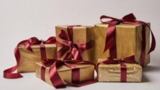 Smart Gifting: Strategies for Passing Down Wealth