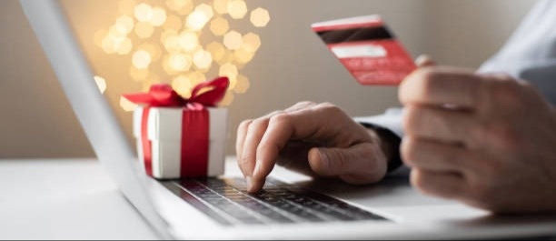 Don't Get Tricked Before You Click:  5 Ways to Avoid Holiday Shopping Scams
