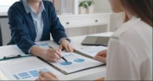 What Are Blackout & Lockup Periods in Stock Plans? When You May Not Be Able to Trade or Exercise