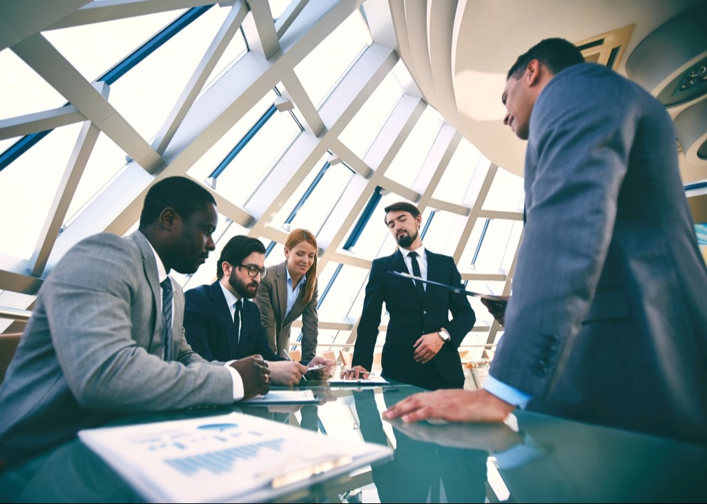 Why Business Owners Should Be an Investor