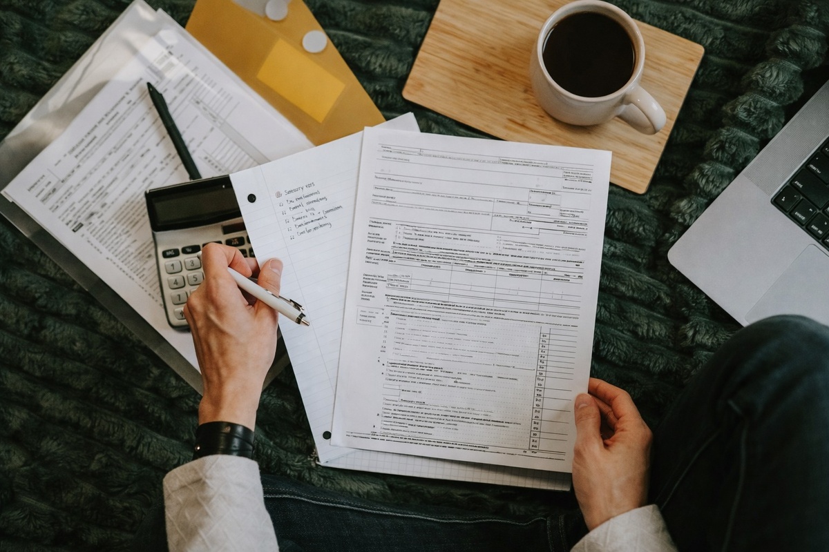 How Should Business Owners Pay Themselves?