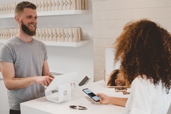 How To Choose the Right Financial Advisor for Your Small Business Needs