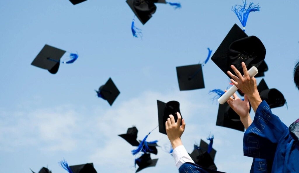 Debt Ceiling Deal Ends Freeze on Student Loan Payments