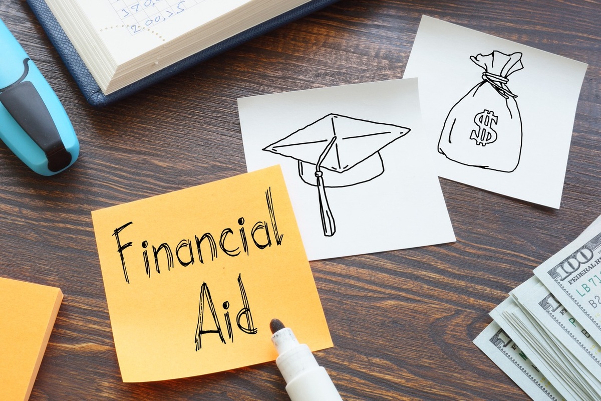 Debunking Common Myths About Financial Aid