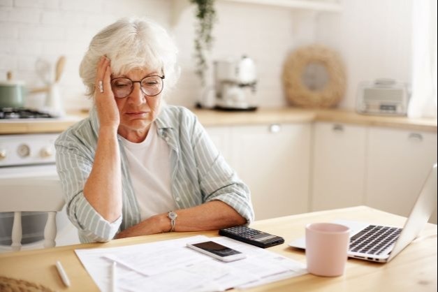 Women face financial dangers in retirement