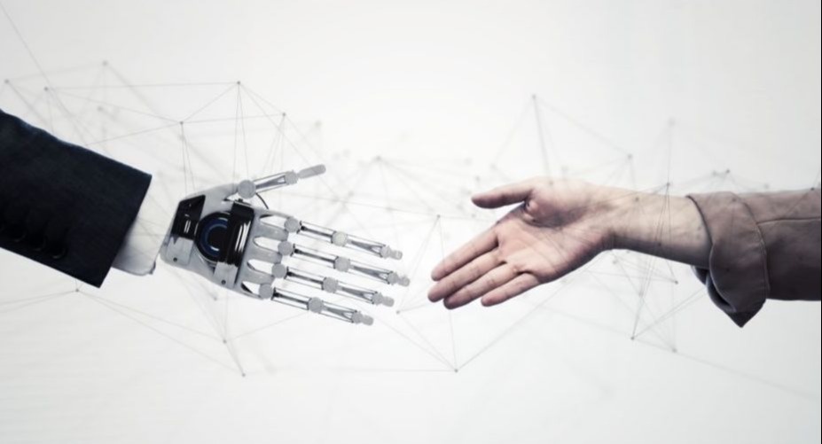 The Human Touch: Why You Should Talk to a Trusted Financial Advisor Instead of a Robot