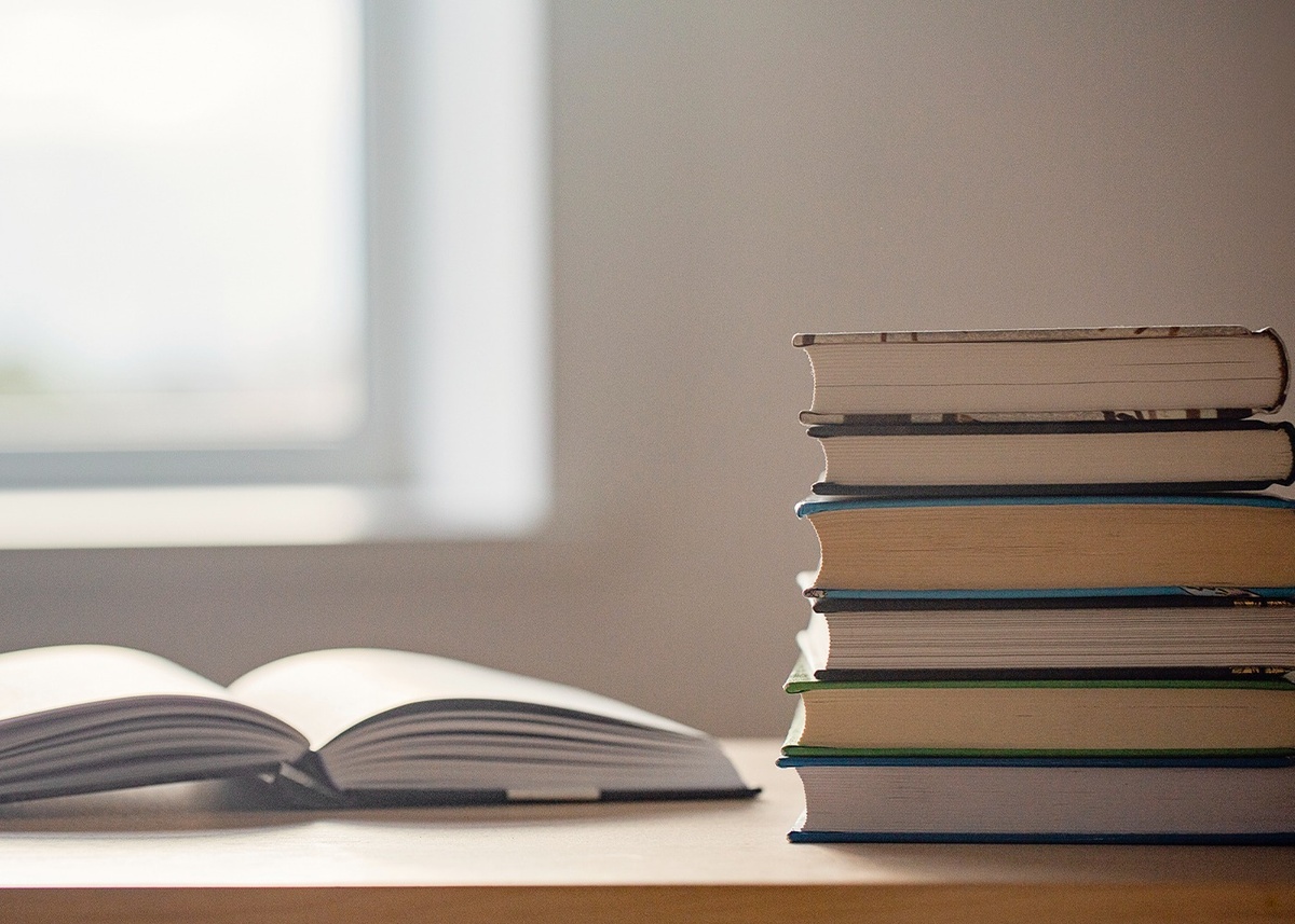 The 7 Best Books on the History of Money & Investing