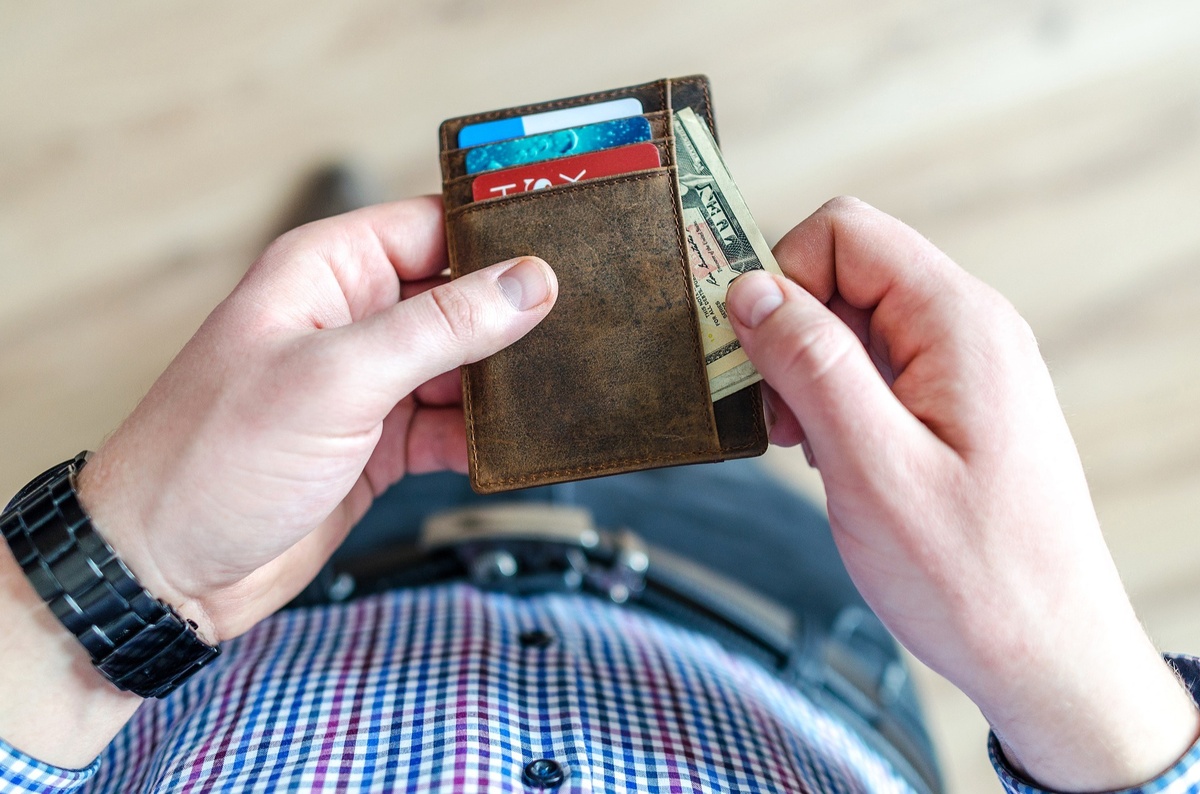 Why Don’t All Affluent People Become Wealthy?