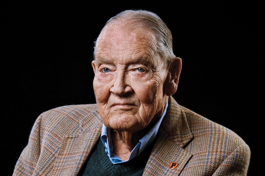 John Bogle: The Legacy of the Vanguard Founder and His Philosophy on Investing