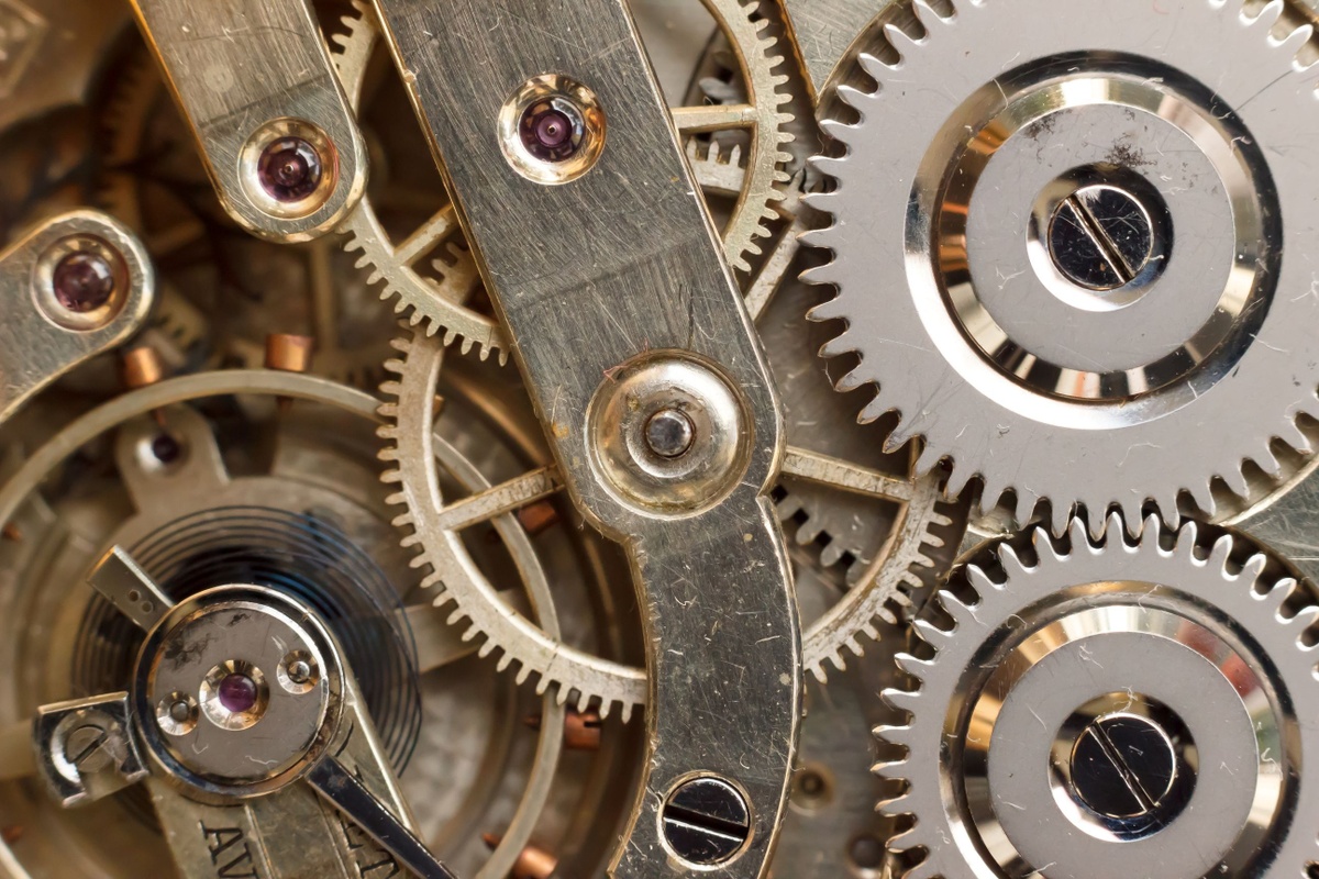 Retirees Take the Gold Watch, But Keep Their 401k Assets In-Plan