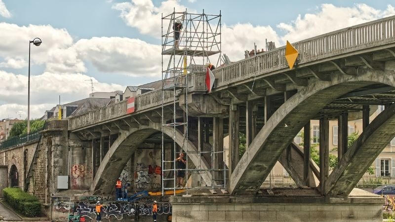 Why Redundancy is Your Financial Best Friend: Strategies from the Engineering World