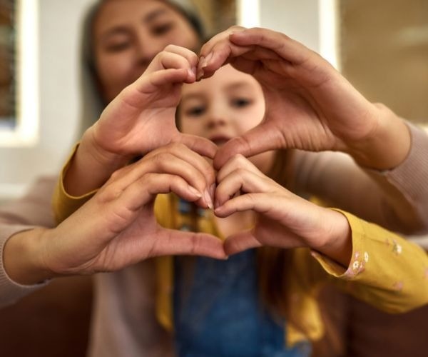 The Family Gratitude Challenge: A Month of Connection, Reflection, and Thanks