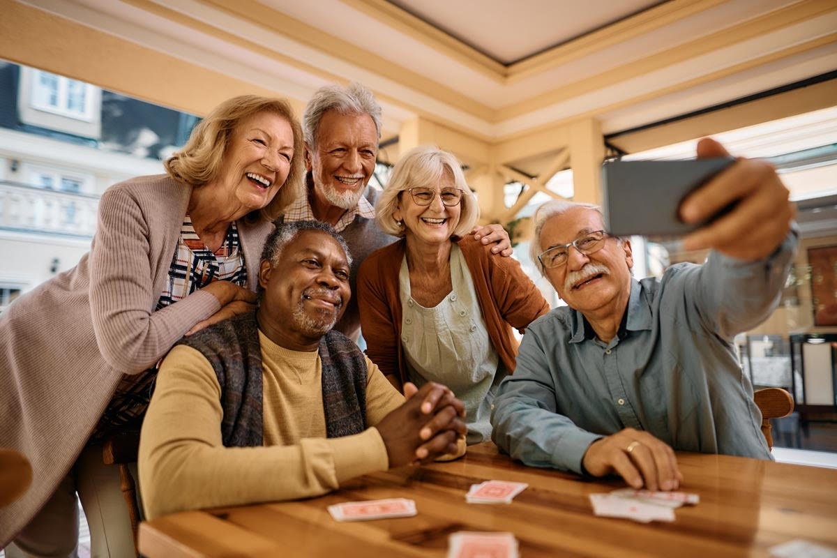 Staying Social as a Senior: Essential Tips for Connection and Well-being