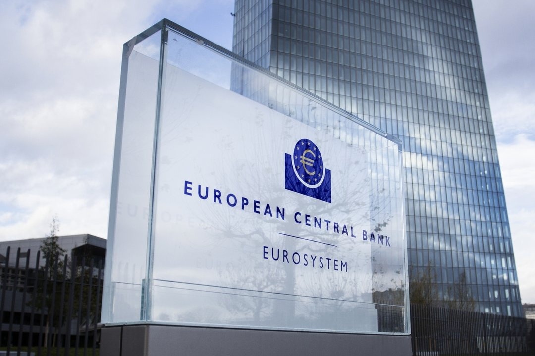 ECB Hikes Rates as Fed Expected to Take Another Pause