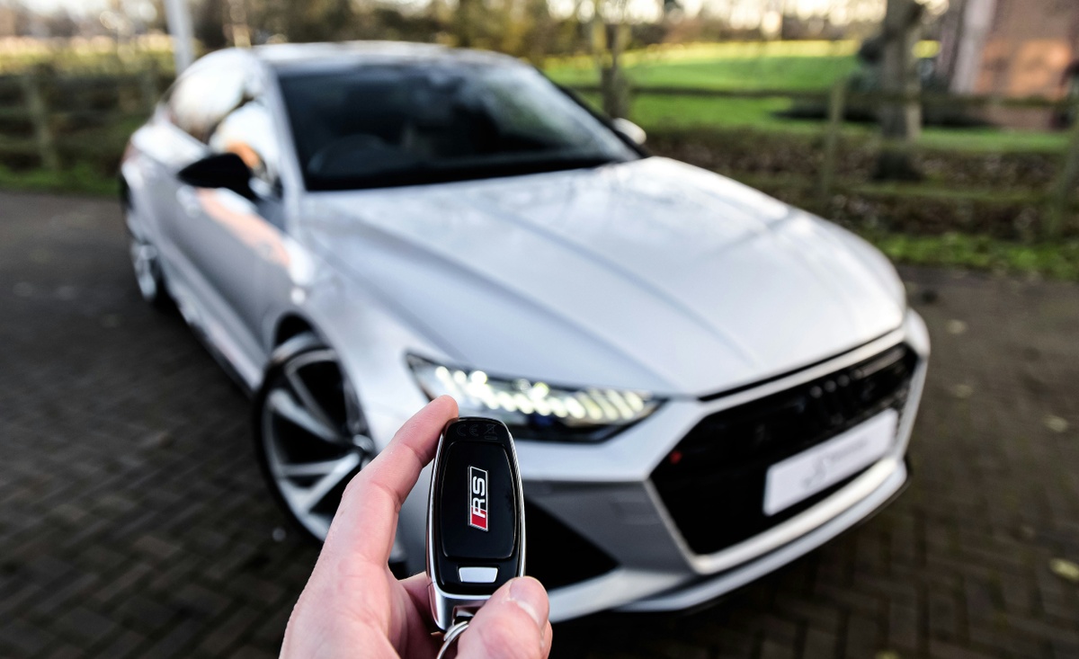 Car Buying vs. Leasing: What Saves You More?