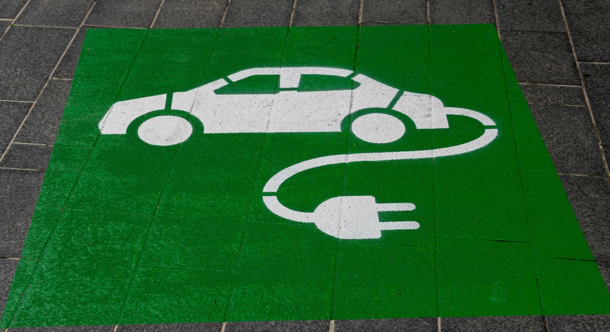 Electric Cars and Their Impact on Colorado's Auto Insurance Rates