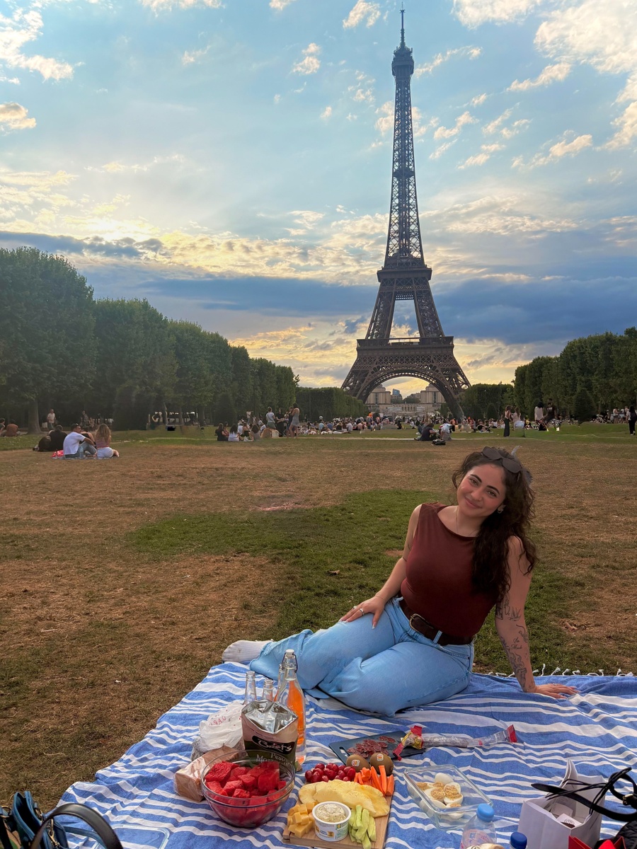 Celebrating Kiara’s CFP® Achievement