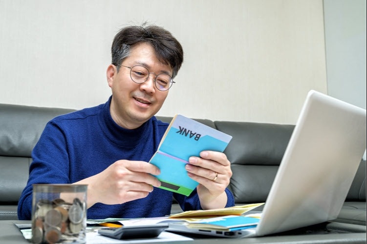 Cents & Sensibility - Advice for Readers in their 40s & 50s