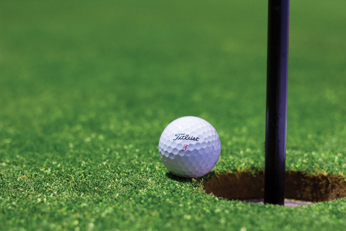 Take a Swing at Investing Like a Golfer