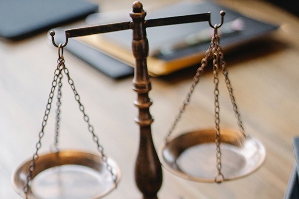 The Pros and Cons of Roth IRA Conversions