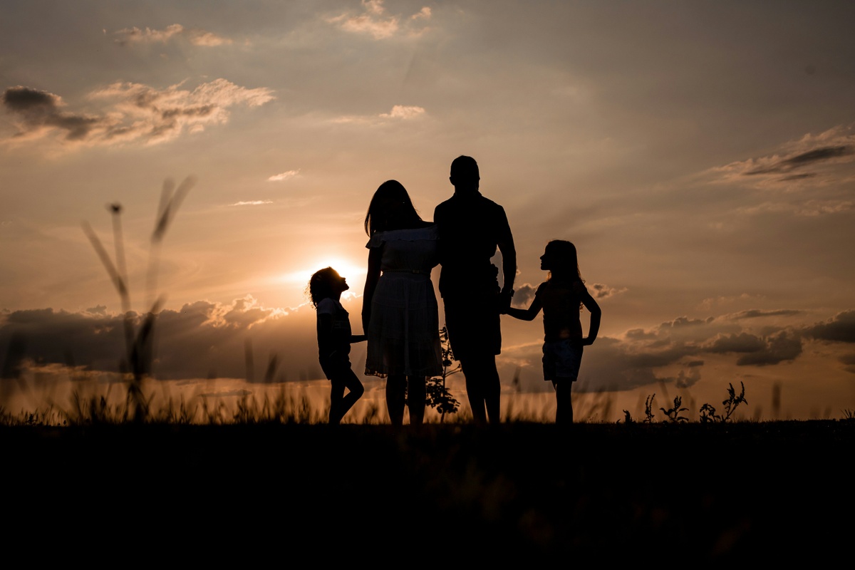 When Do I Need a Will—and How Do I Know If I Need a Trust?