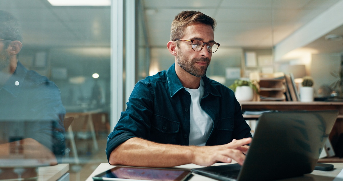 Should You Use AI for Financial Advice?