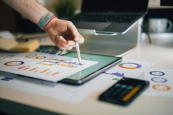 What Happens to Debt in a New Jersey Divorce?