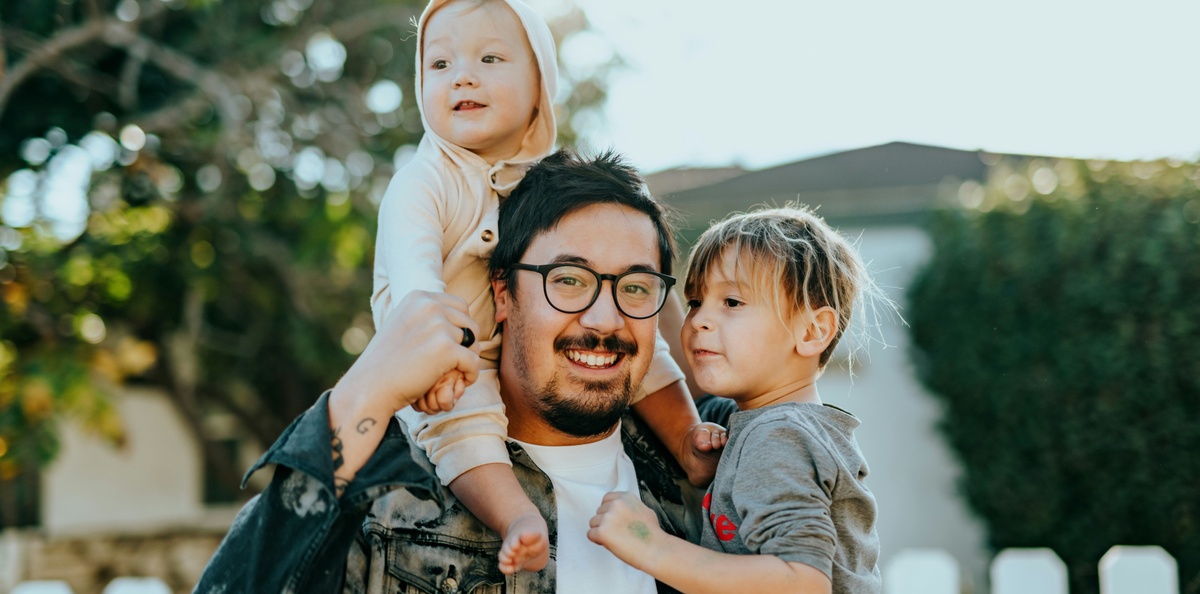 Planning for Retirement in Your 30s, 40s, and 50s: What Changes and What Stays the Same