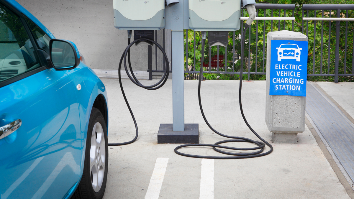 Unpacking the Key Changes to the EV Tax Credits