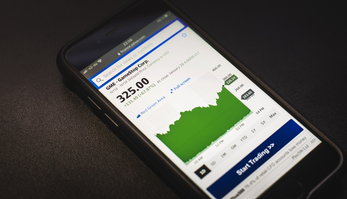 Restricted Stock Units (RSU): Understanding Your Equity Compensation Options