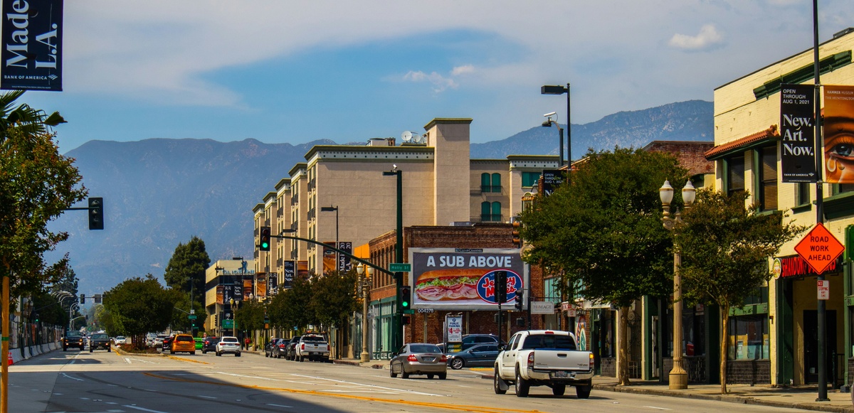 Wealth Strategies for Pasadena Business Owners: From S-Corp Elections to Retirement Plans