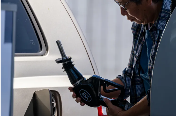 Rising Gas Prices Push Consumers to Buy Less Fuel and Hunt for Discounts