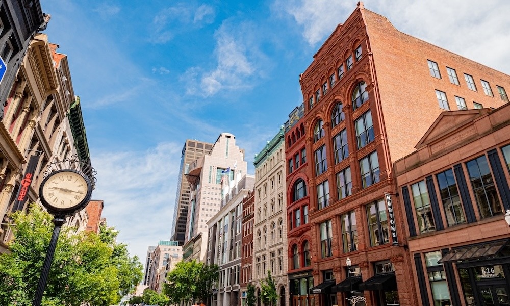 Understanding Claims Work in the Healthcare Setting: A Guide for Employers in Louisville, Kentucky
