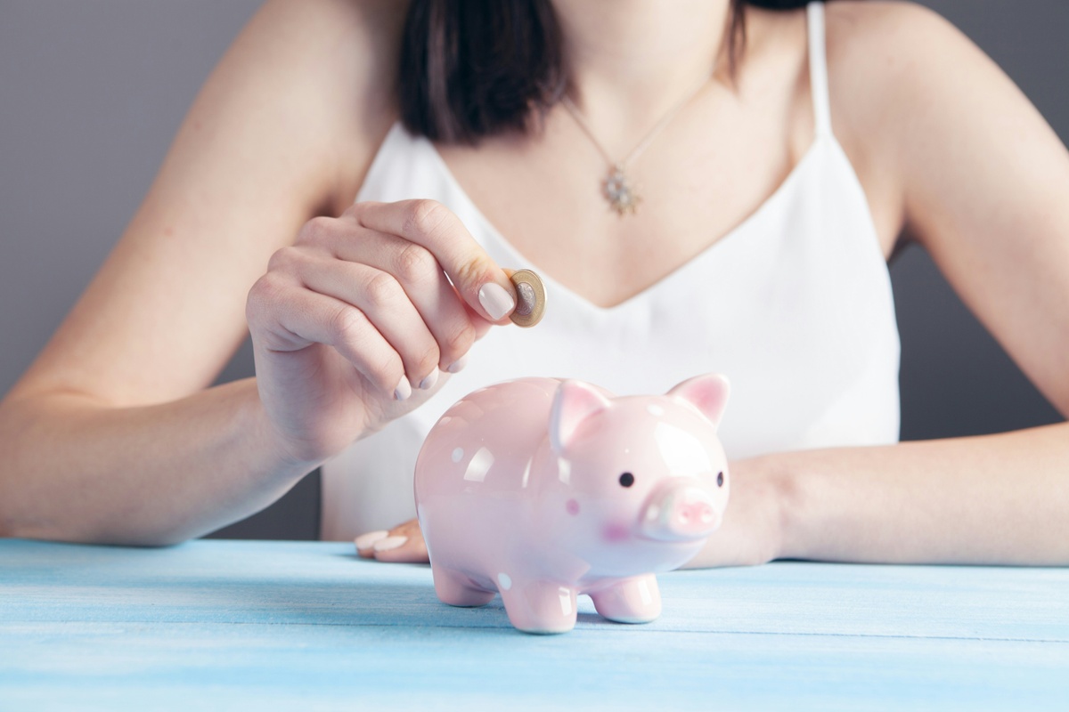 How Much Should a High Earner Save Each Month? A Better Way to Set Your Savings Target