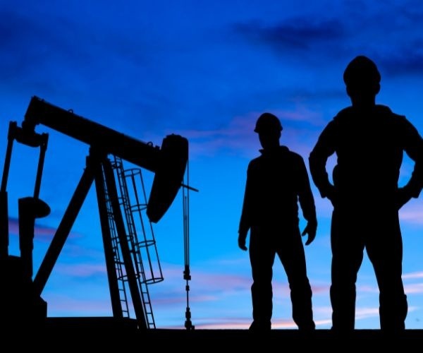 What Oil, Agriculture, and Healthcare Careers Mean for Retirement Planning in Bakersfield