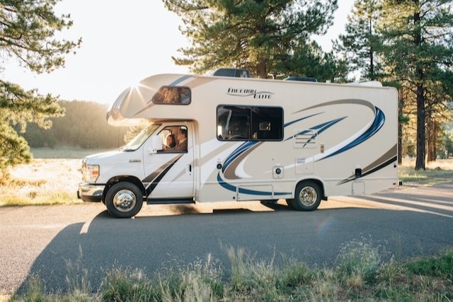 Tips for safe driving in your RV