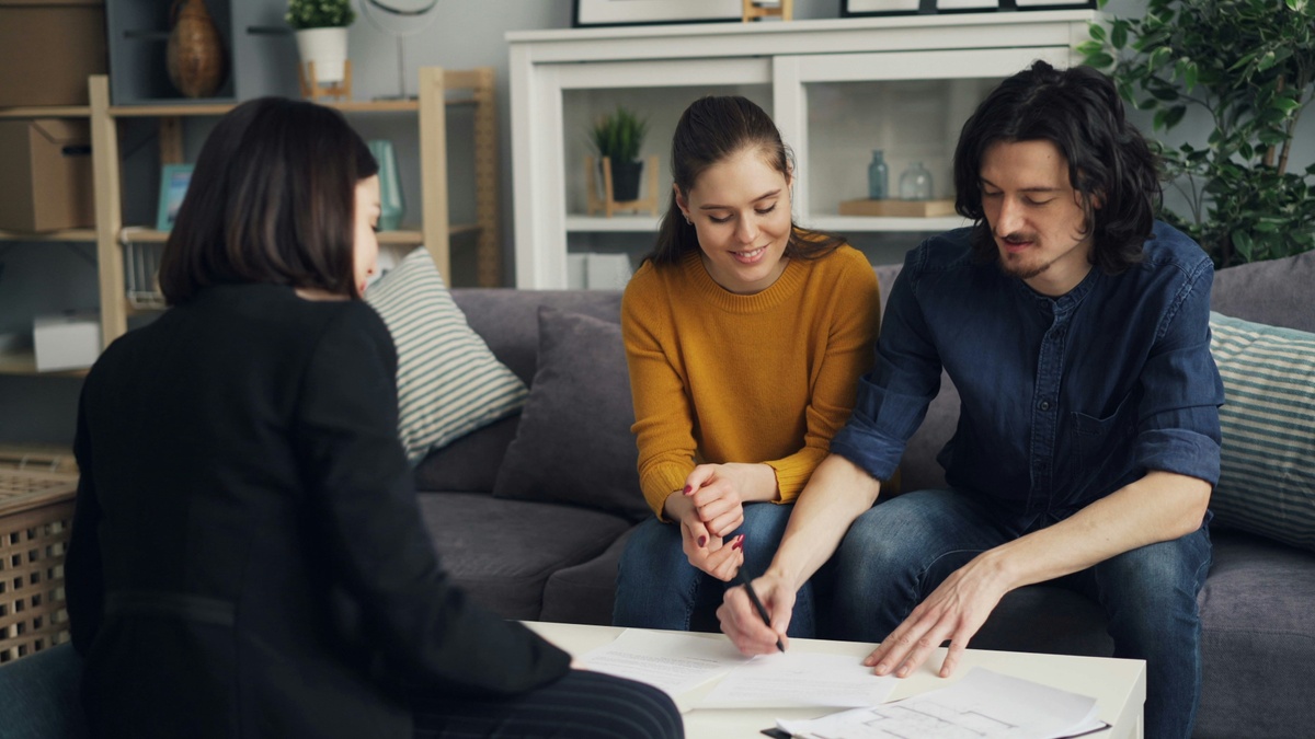 Before You Buy a Long Term Care Policy, Know These Five Things