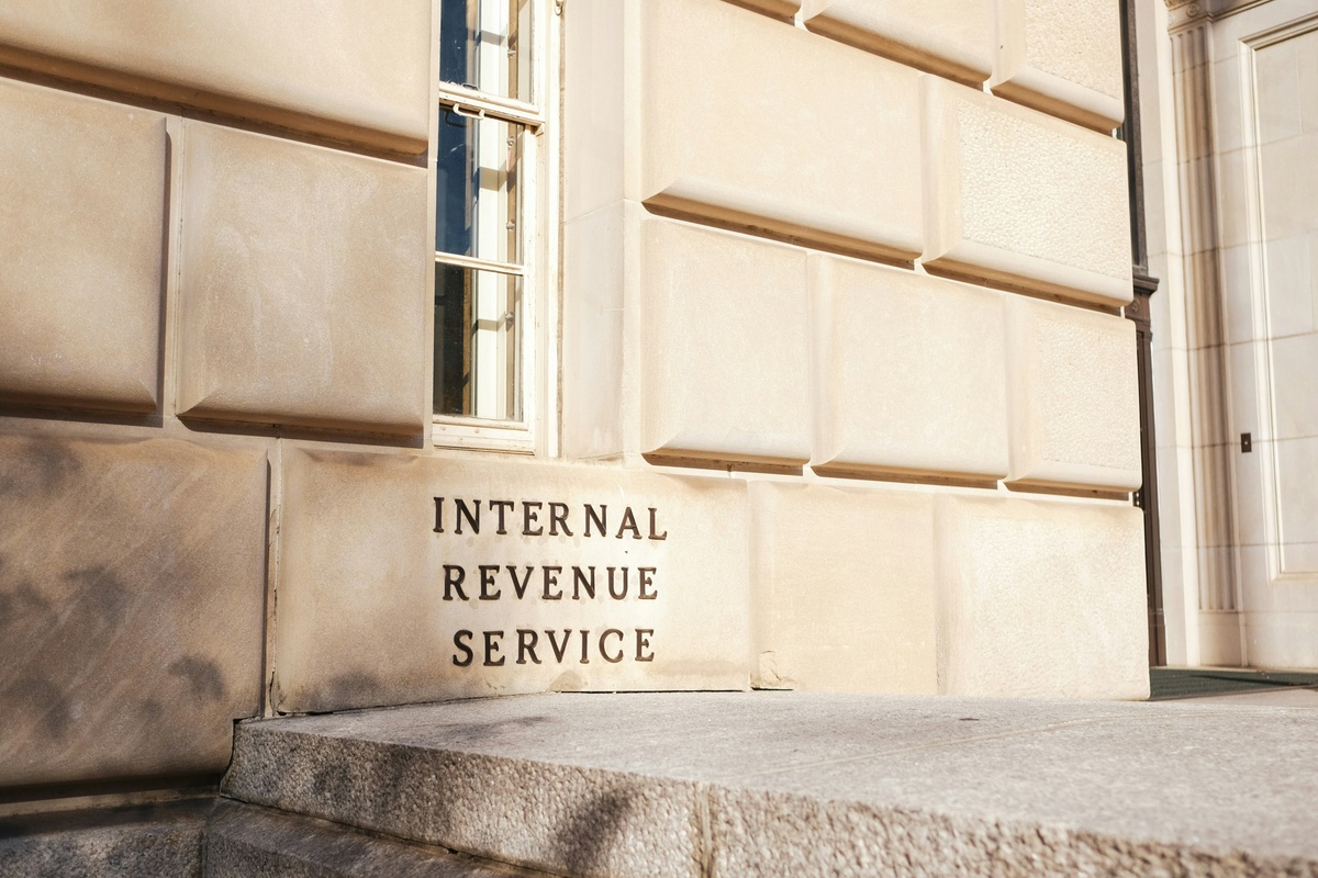 Tax Planning for Retirees in Dallas: How to Manage Taxes Throughout Retirement
