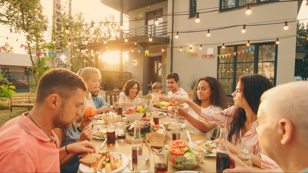 7 Ways to Make Summer Work for Your Finances