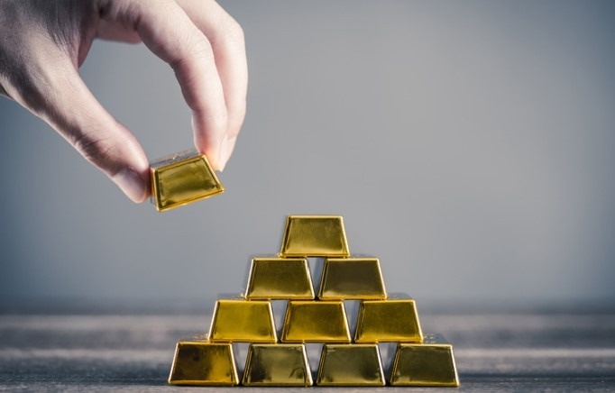 On the Mark: Is this a 24-karat year?