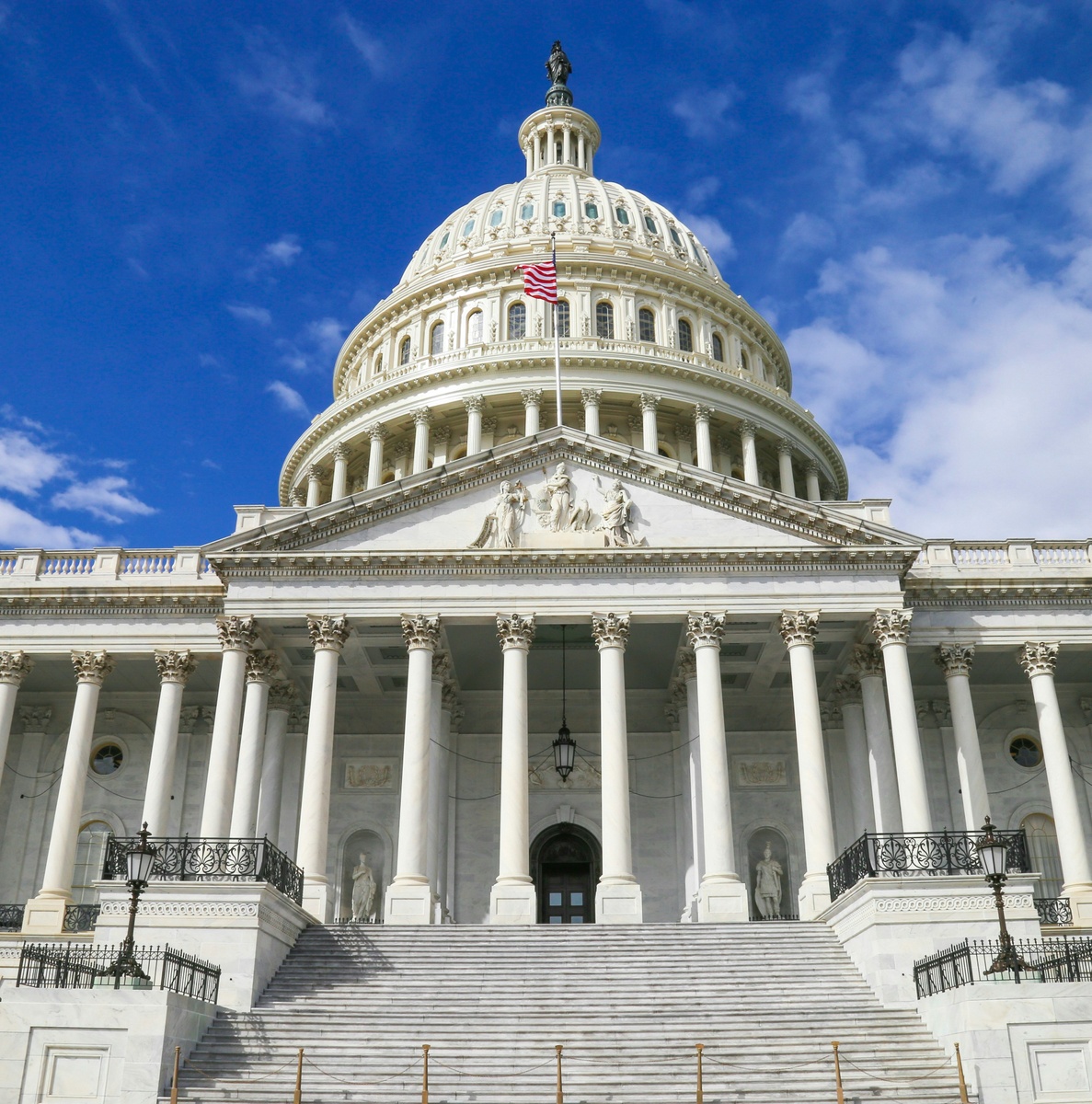 Fixing Social Security: Is Eliminating the Payroll Tax Cap the Answer?