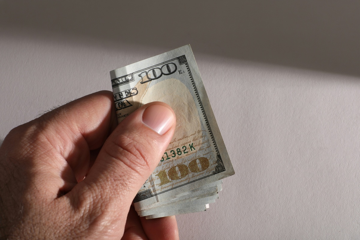 Helping Adult Children Without Jeopardizing Your Retirement