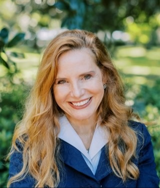 Jayne Di Vincenzo, CEO | Wealth Advisors earns the CFP® Designation