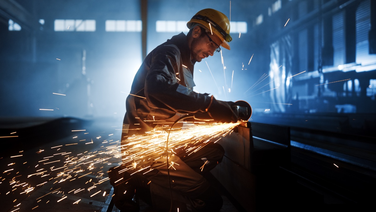 Labor Market & Large Vacuums