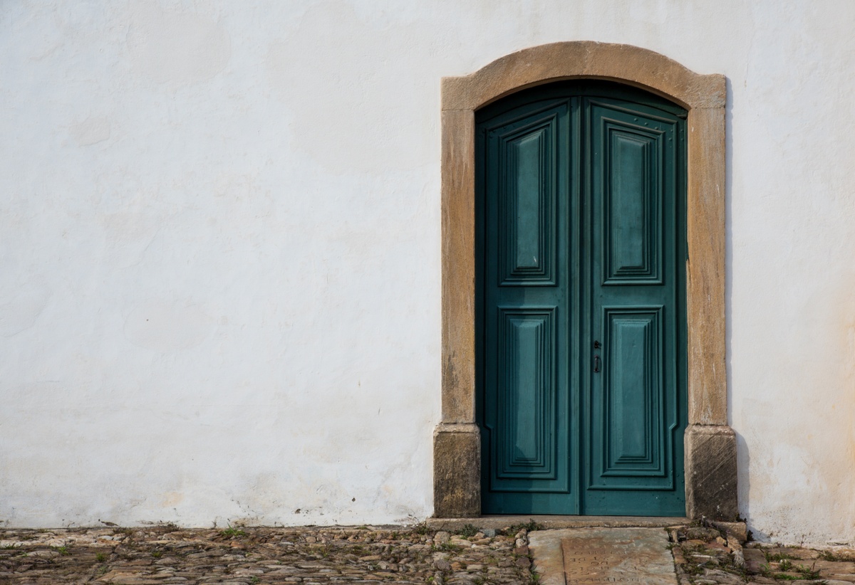 What is a Backdoor Roth IRA and How Do I Set One Up?